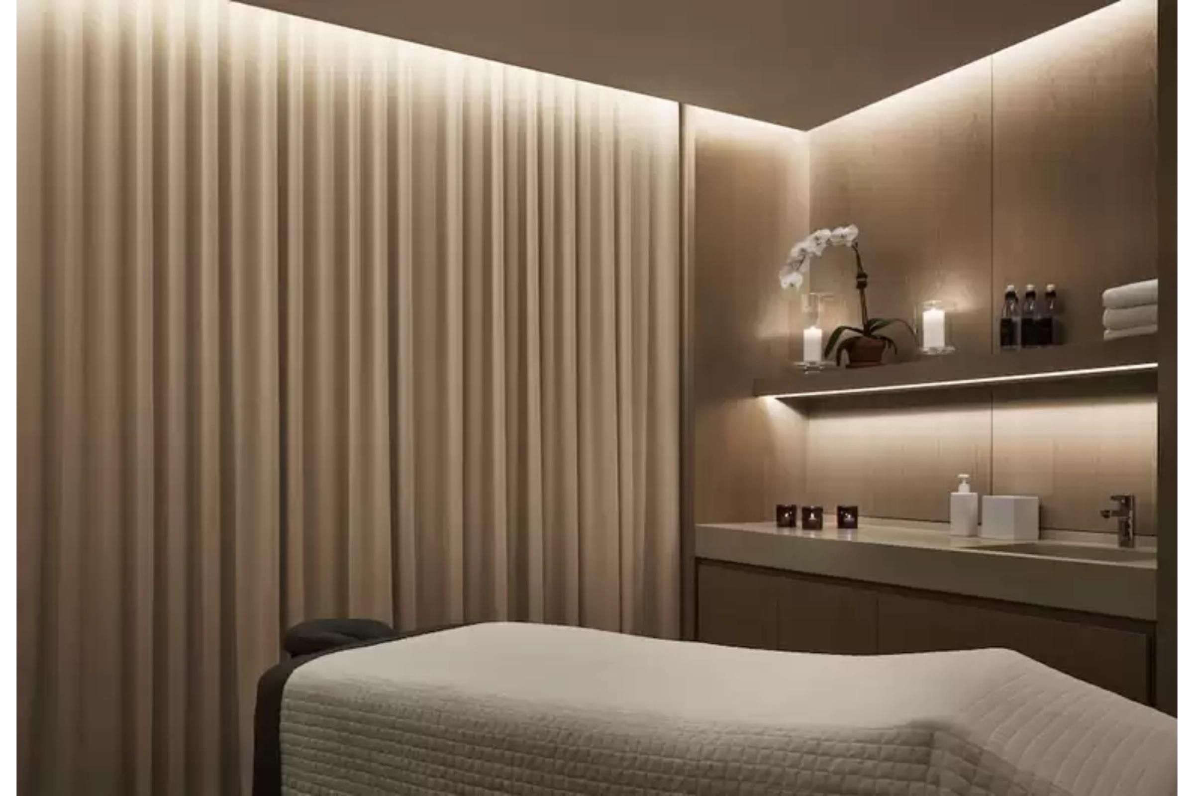 طبعة إيديشن 5* أبو ظبي