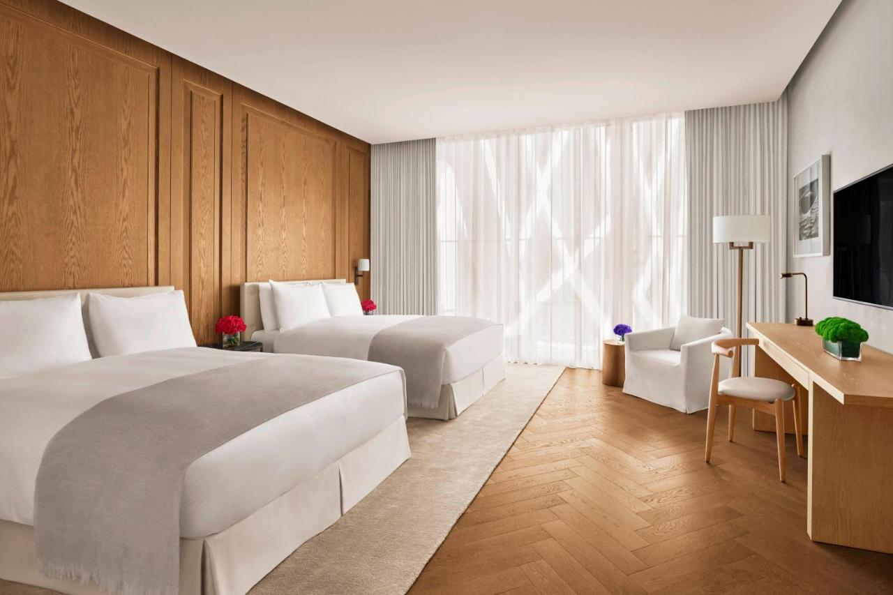The Edition Hotel 5*